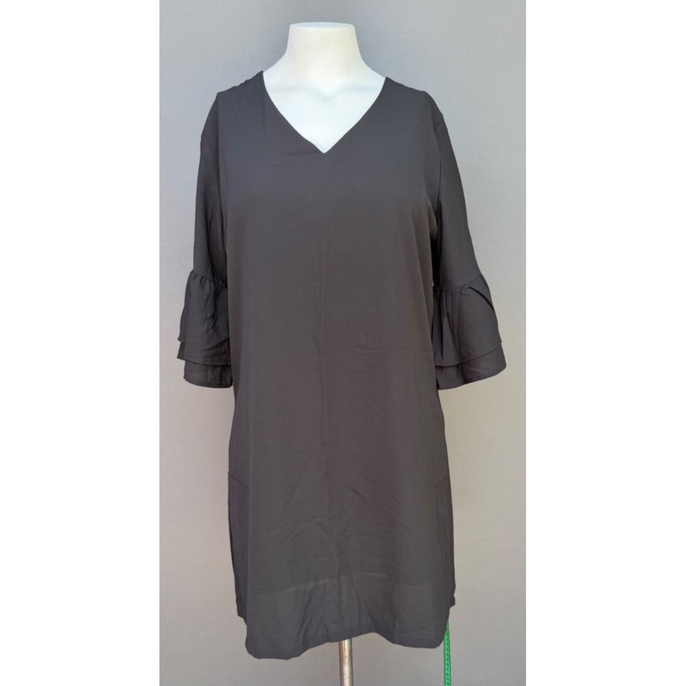 Belongsci Dress V-Neck Bell Sleeve Shift Mini Large Black Capsule Minimalist NWT